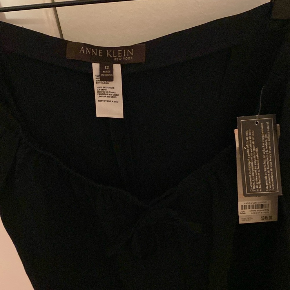 Anne Klein black 100% silk size 12